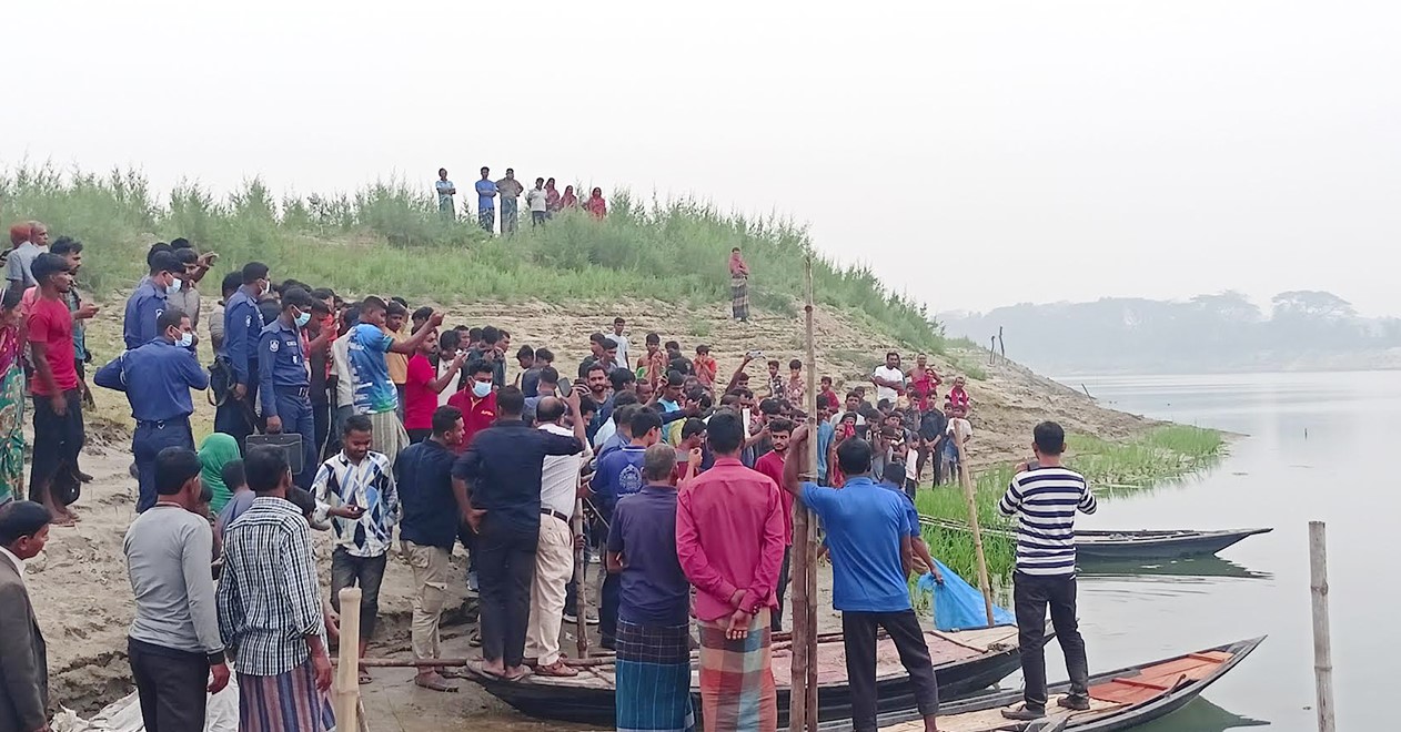 গড়াই নদীতে ভেসে উঠল ব্যবসায়ীর হাত পা বাঁধা মরদেহ