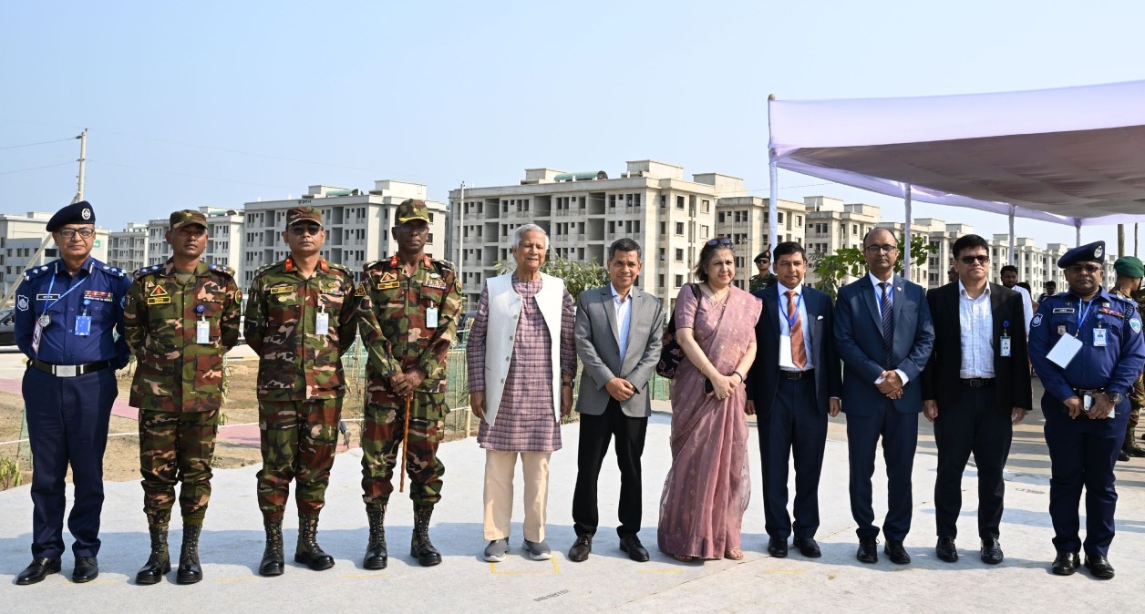 আমরা ভাগ্যবান, আমাদের সমুদ্র আছে: প্রধান উপদেষ্টা