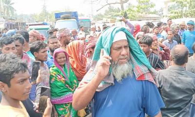 লালপুরে অবৈধ ইটভাটায় অভিযান বন্ধের দাবিতে সড়ক অবরোধ